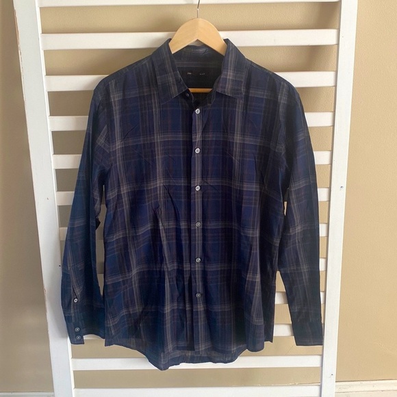 John Varvatos Men’s Luxury Designer Navy Plaid Button Down Shirt - Size M - Picture 2 of 11